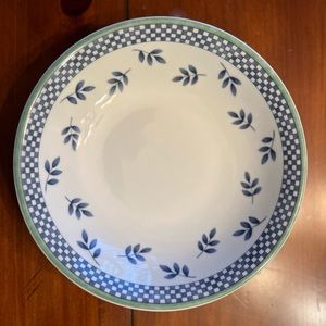 COPY - HARD TO FIND - Villeroy & Boch Switch 3 Pasta Bowl - CORDOBA (BLUE LEAVE…